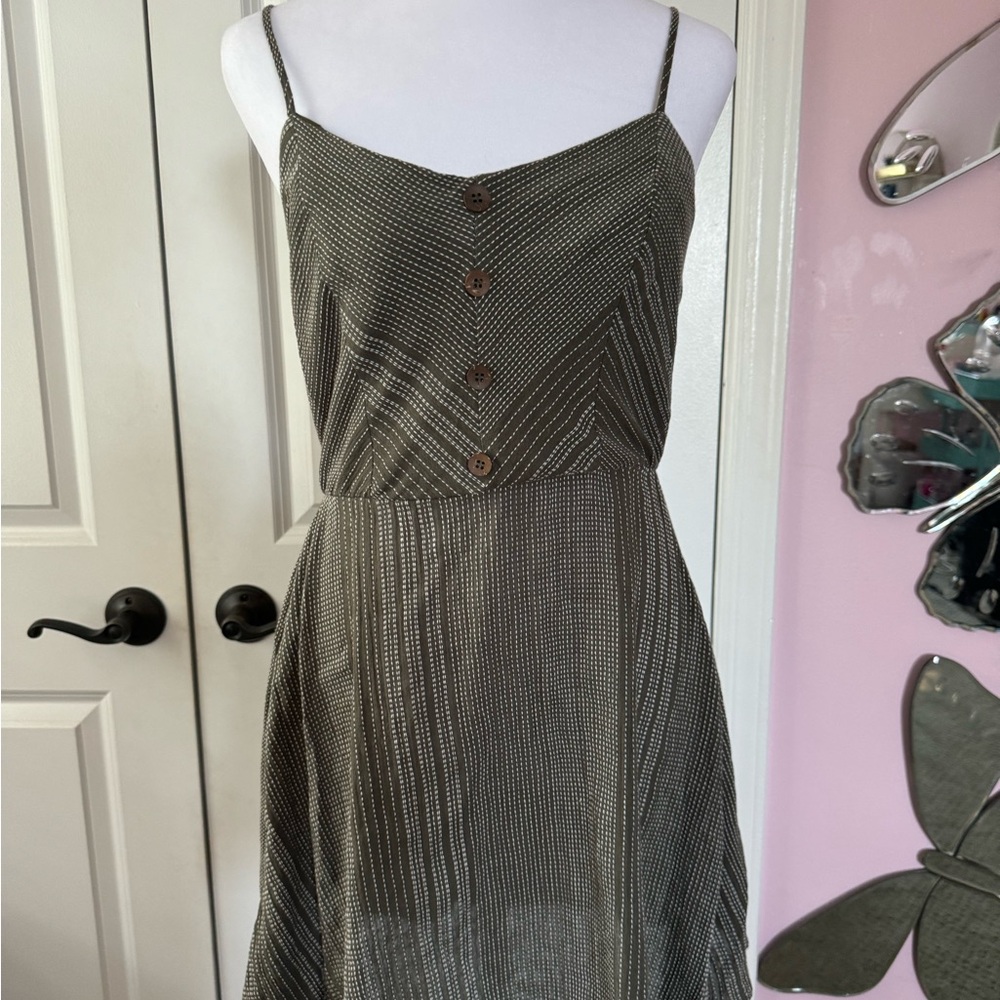 Francesca's Collections Gray Pleated Spaghetti Strap Sundress